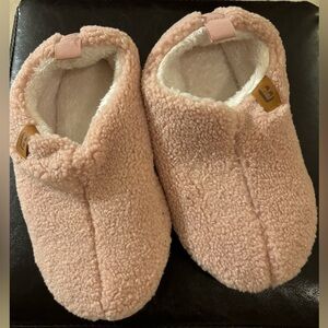 Long Bay Cozy Pink Sherpa Slipper Clogs, Size 6.5